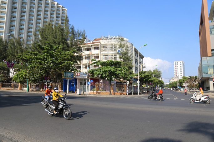 Sáng ở Nha Trang trong ngày đầu cách ly toàn xã hội - Ảnh 13.