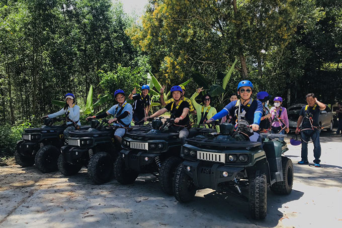 Đoàn Famtrip do Hội Lữ hành Khánh Hòa tổ chức khảo sát Công viên Kong Forest (Hòn Bà).