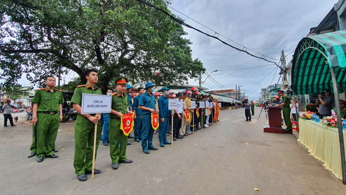 135 người thuộc các đơn vị tham gia diễn tập chữa cháy, cứu nạn, cứu hộ 