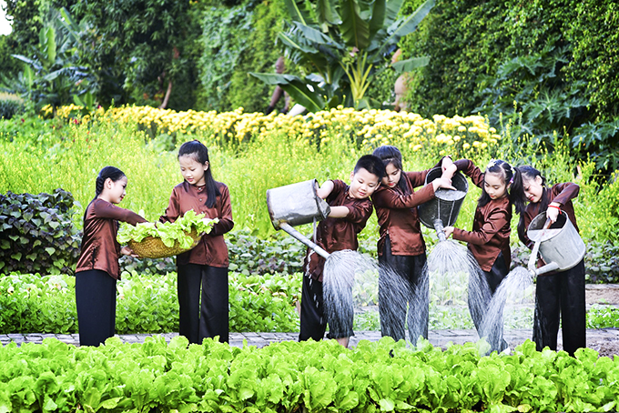 Để trẻ hiểu về ý nghĩa của Tết cổ truyền, hàng năm, nhiều trường học đã tổ chức các lễ hội Tết xưa…