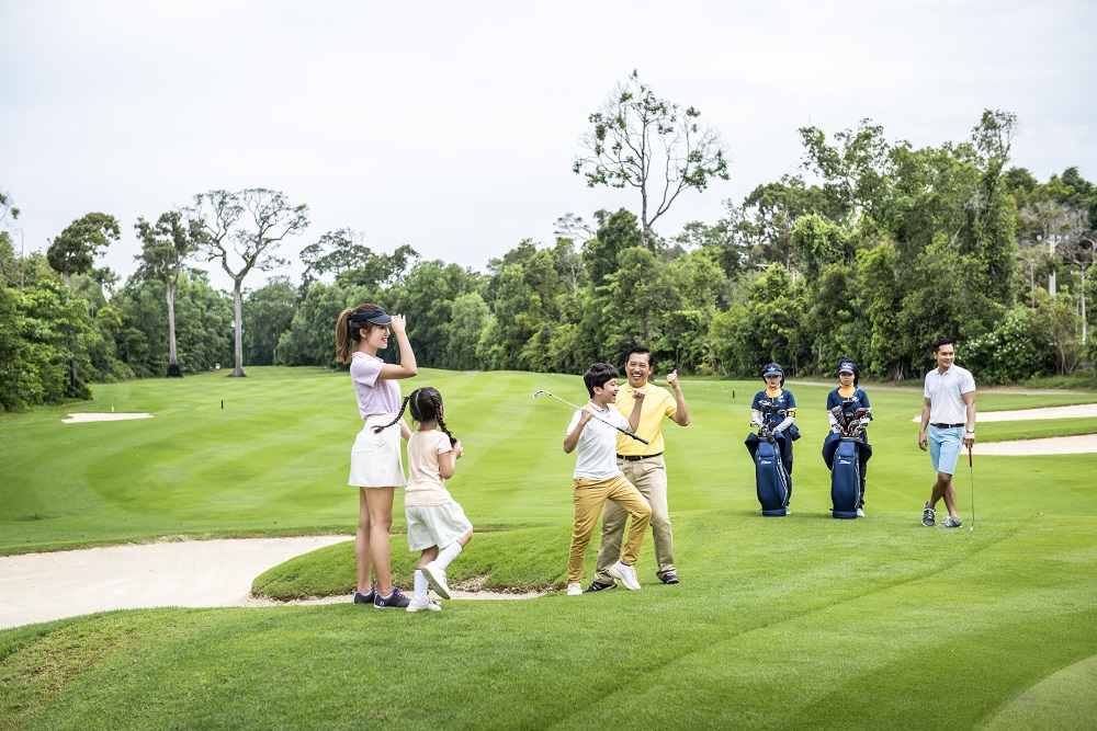 Vinpearl Golf được công nhận sân golf resort tốt nhất châu Á Thái Bình Dương.