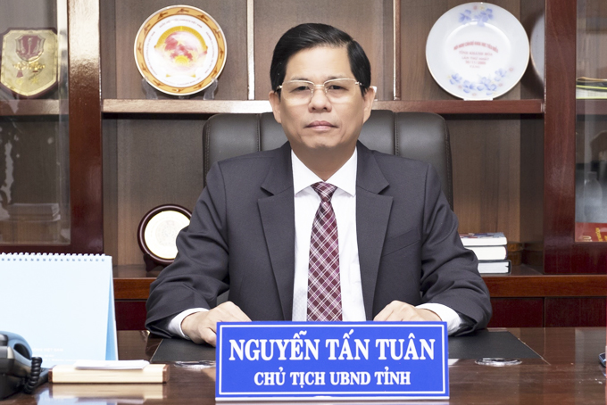 Ông Nguyễn Tấn Tuân - Phó Bí thư Tỉnh ủy, Chủ tịch UBND tỉnh Khánh Hòa