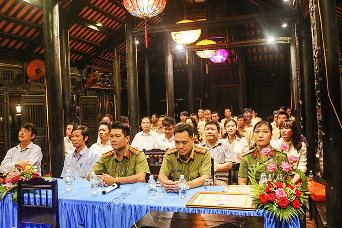 Tuyên truyền phòng, chống tội phạm tại Trung tâm Bảo tồn di tích tỉnh.