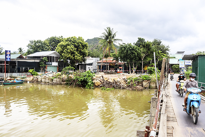 Thửa đất nơi gia đình bà Lệ lấn chiếm và sử dụng trái phép tại xã Vĩnh Ngọc.