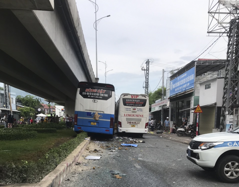 2 xe tông vào nhau, khiến 1 người tử vong.