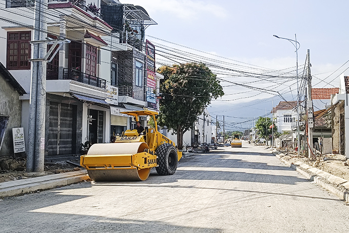 Đường Lê Lợi (thị trấn Vạn Giã), công trình nằm trong danh mục đầu tư công  huyện Vạn Ninh năm 2023.