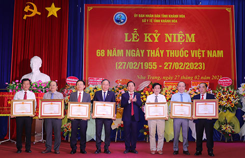 Các cá nhân nhận bằng khen của Thủ tướng Chính phủ