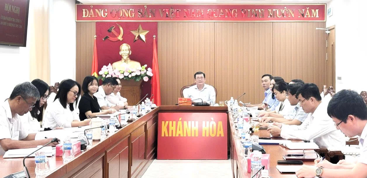 Quang cảnh hội nghị