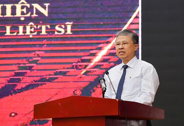 ông Trần Hòa Nam, Phó Chủ tịch UBND tỉnh biểu dương, đánh giá cao biểu dương lực lượng Công an tỉnh và phát biểu chỉ đạo