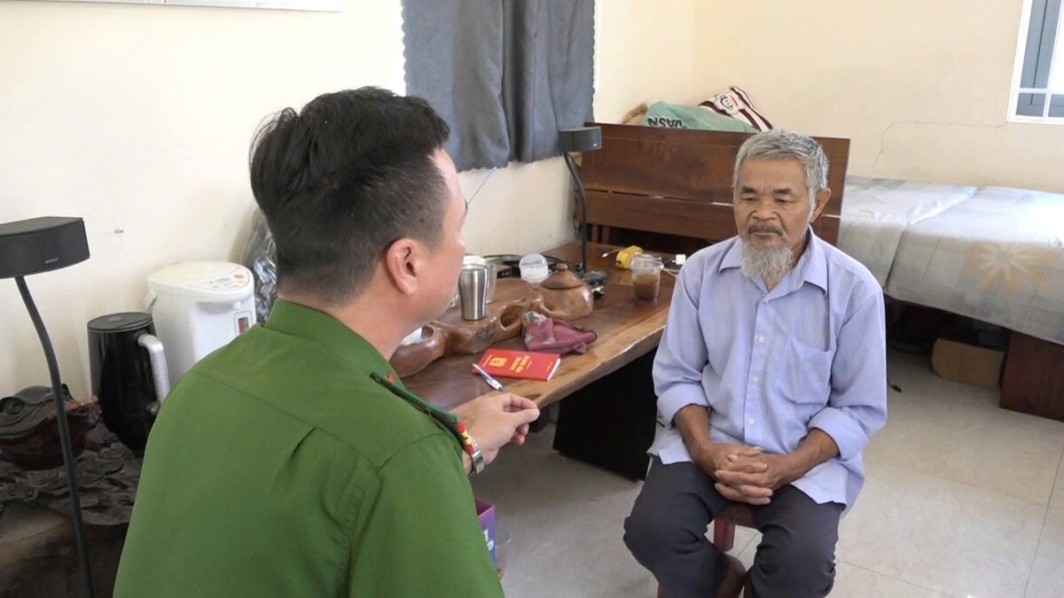 Cho rằng bạn bị xúc phạm mẹ, người đàn ông đâm chết bạn